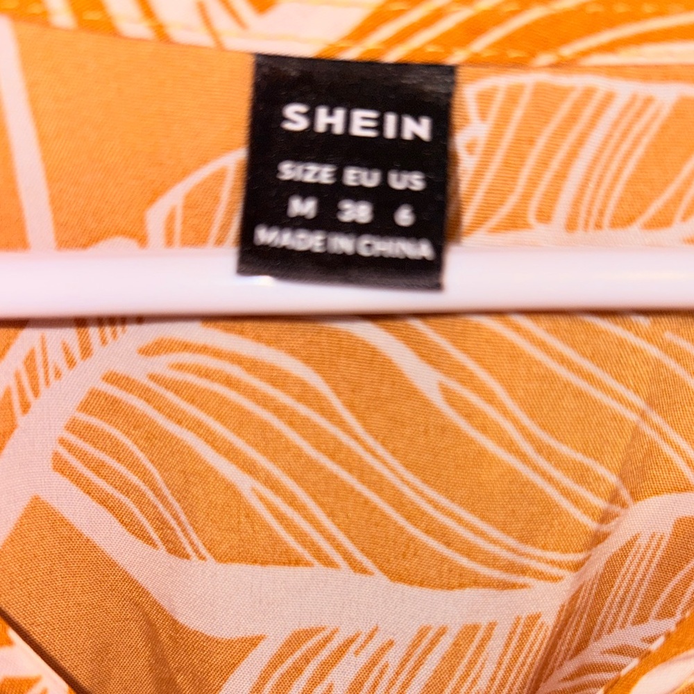 Shein Yellow Summer Romper Size Medium - Picture 4 of 7